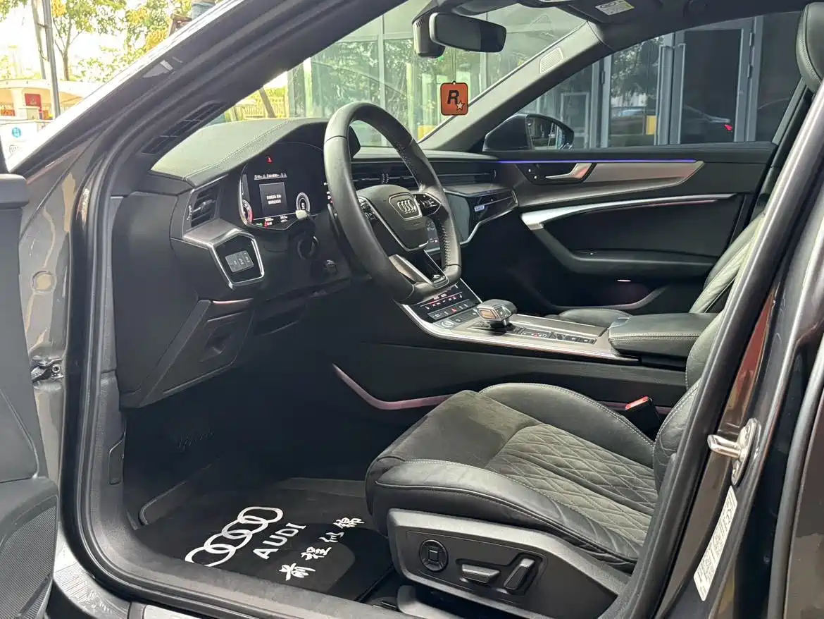 Audi A6L 2019 55 TFSI quattro Exclusive Dynamic фото 8