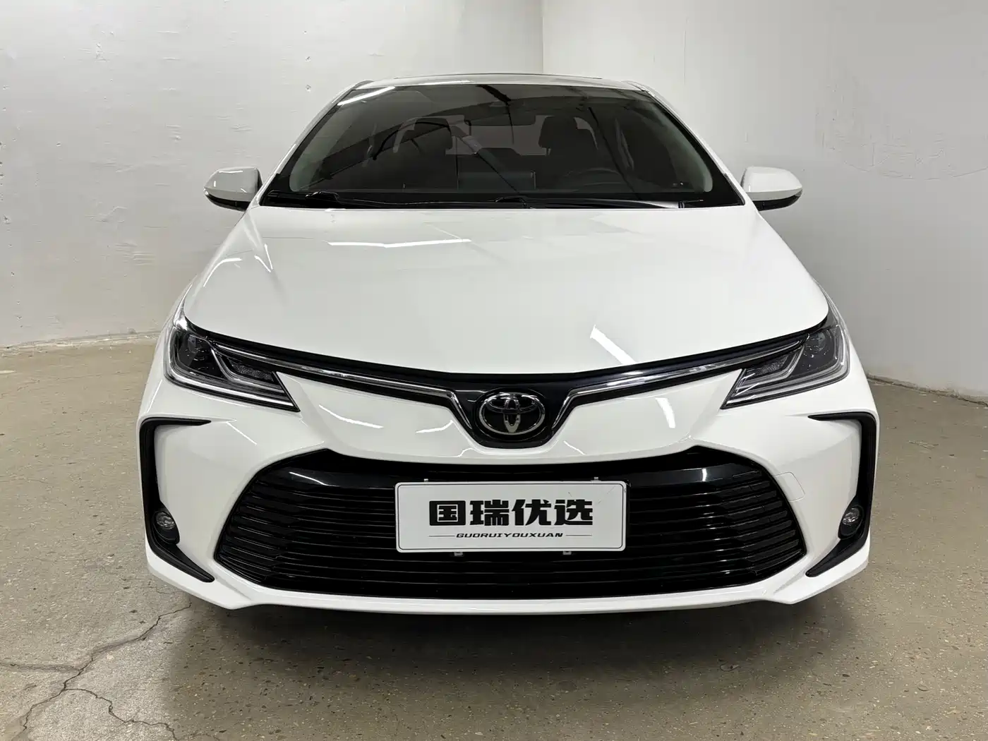 Toyota Corolla 2021 TNGA 1.5L CVT Elite Edition фото 2