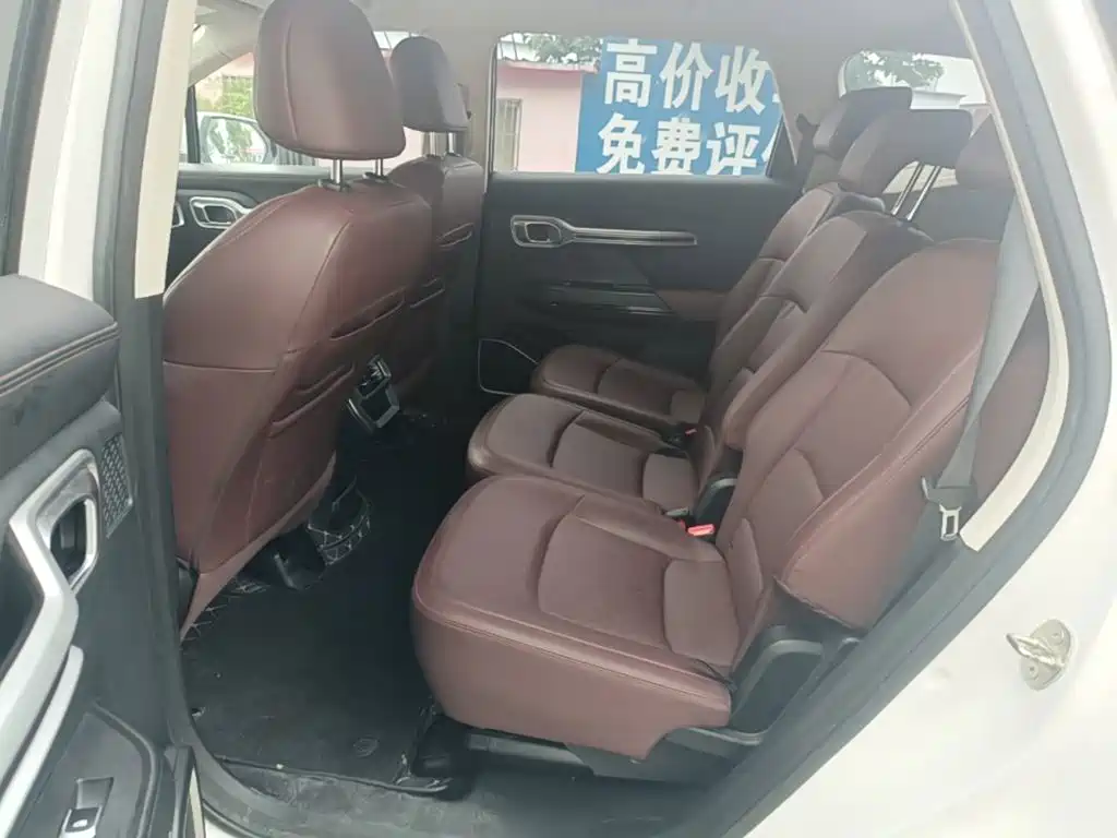 Geely Haoyue 2023 2022 1.8TD DCT Luxury 7-Seater