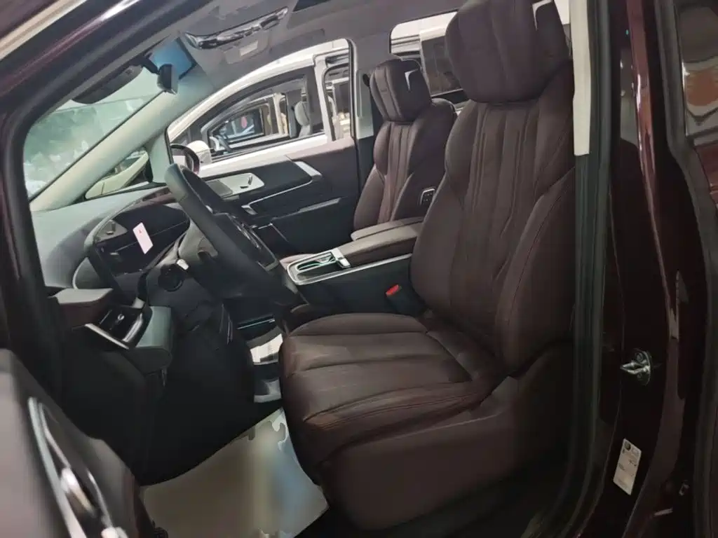 Buick Century 2024 2023 2.0T 6-Seat World Edition