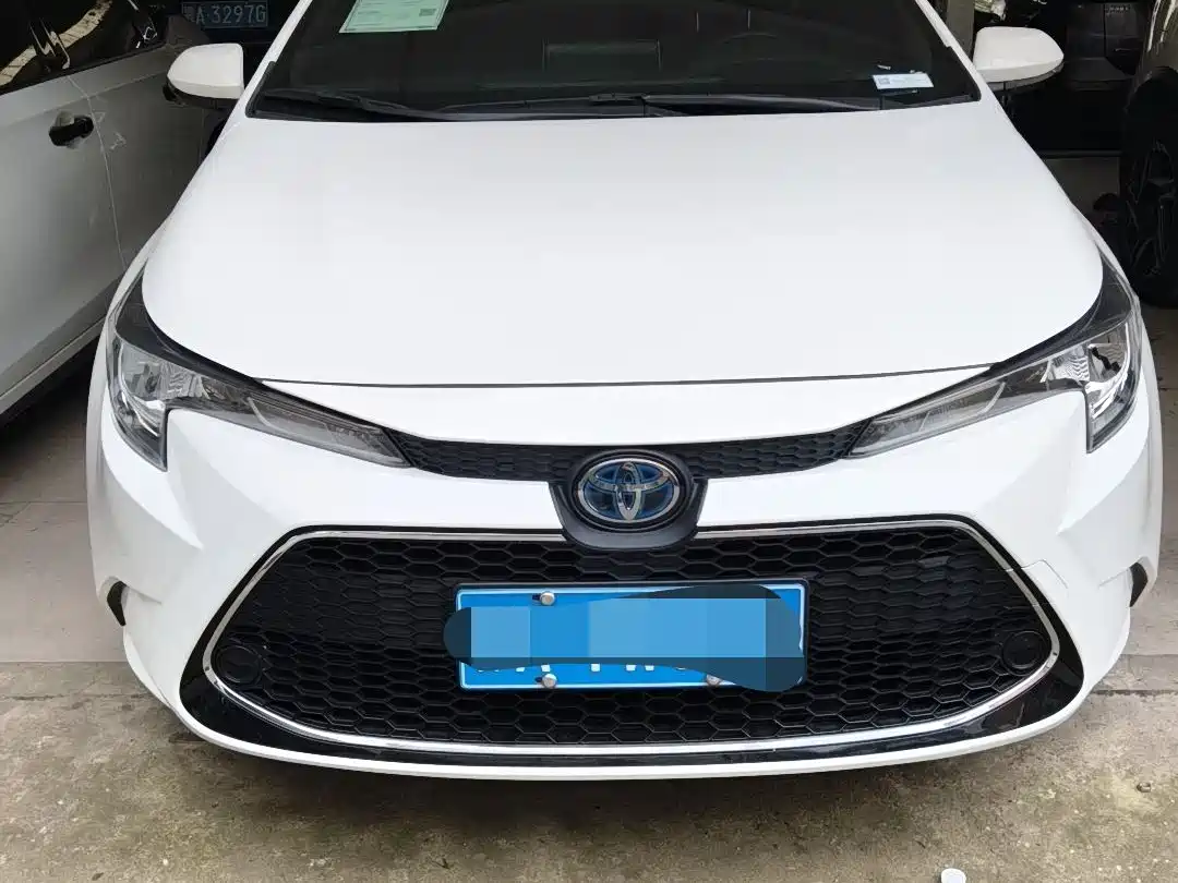 Toyota Levin 2022 Dual Engine 1.8H E-CVT Luxury Edition фото 2