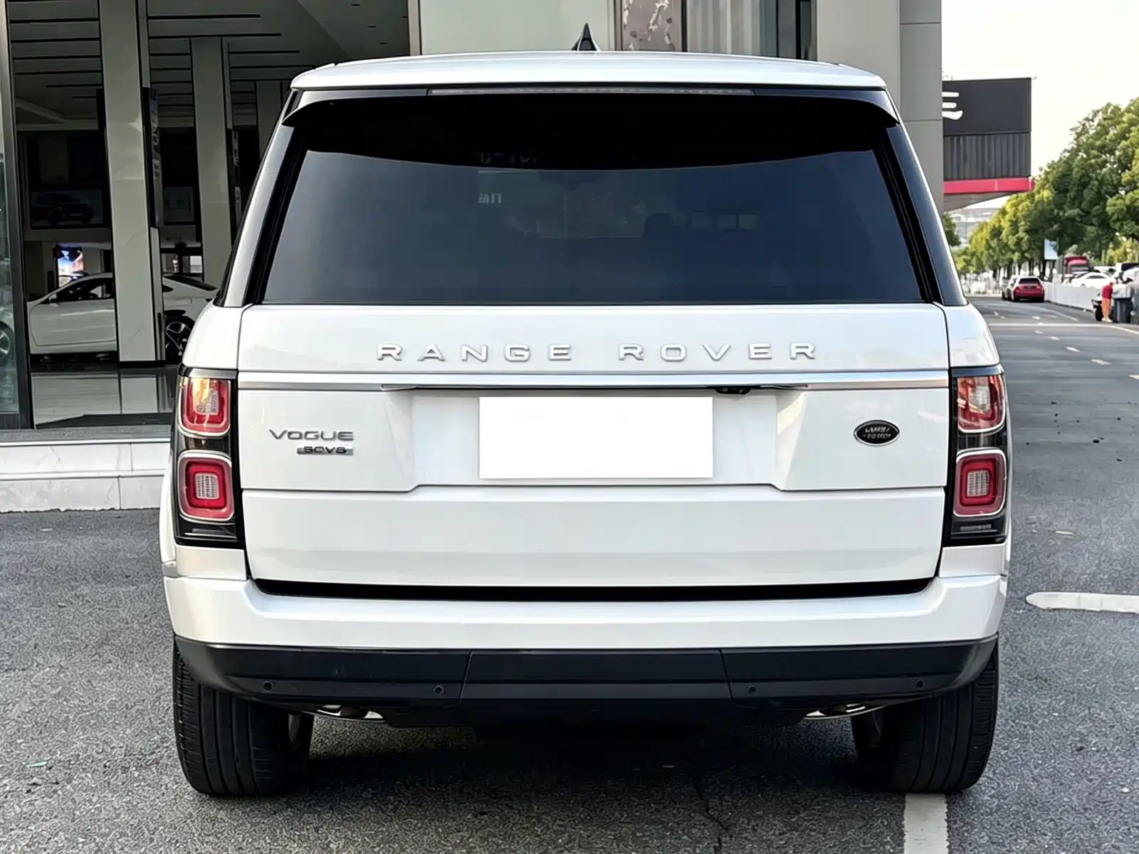 Фото 8 - Land Rover Range Rover