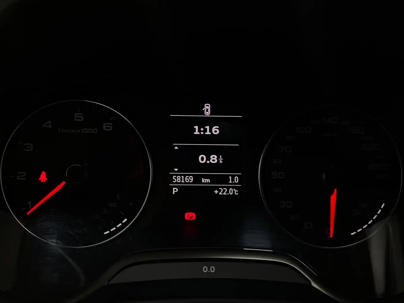 Audi Q2L 2018 35 TFSI Launch Exclusive Edition China VI фото 14