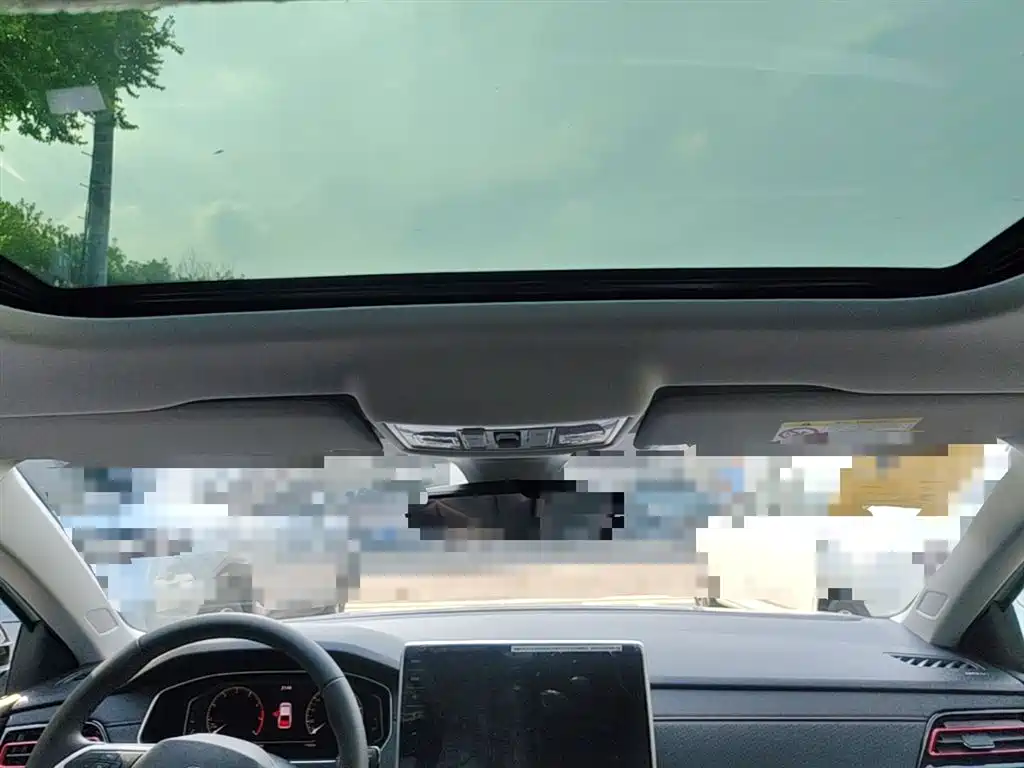 Volkswagen Lavida 2024 Model 300TSI DSG Starlight Leading Edition фото 18