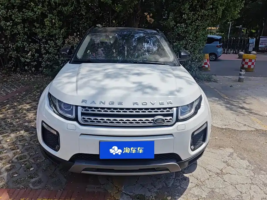 Land Rover Range Rover Evoque 2018 240PS SE Smart Edition фото 2