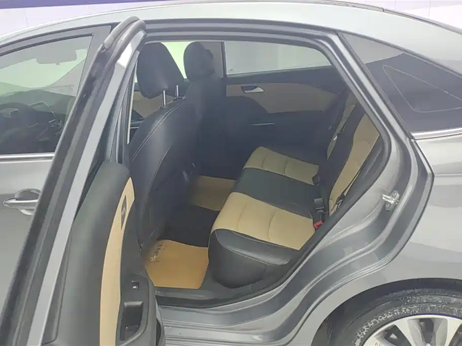 Chevrolet Monza 2022 320 Automatic Enjoyment Sunroof Edition фото 11