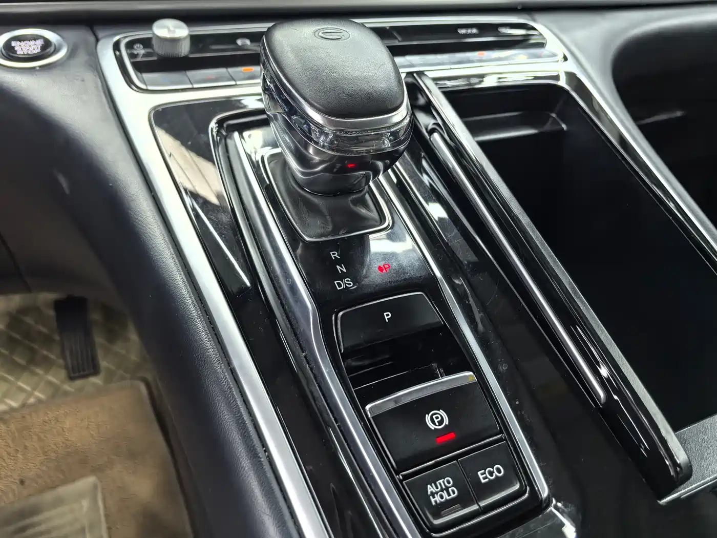 GAC Trumpchi Trumpchi M8 2023 Leading Series 390T Premium Edition фото 11