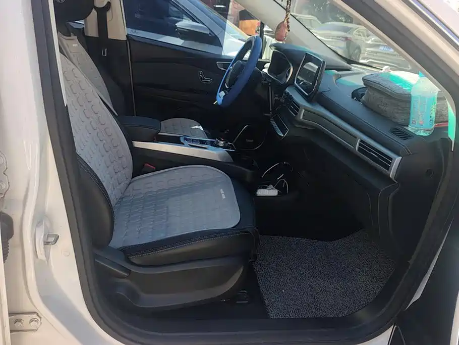 BAIC Beijing EX3 2020 2019 R600 Style Edition