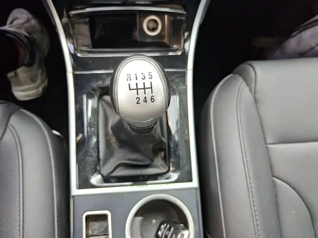 Фото 14 - Haval H2