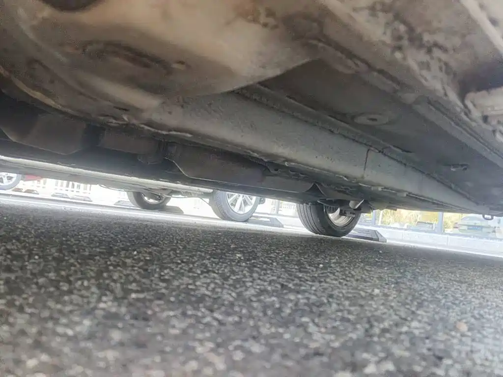 Фото 8 - Geely Emgrand GL