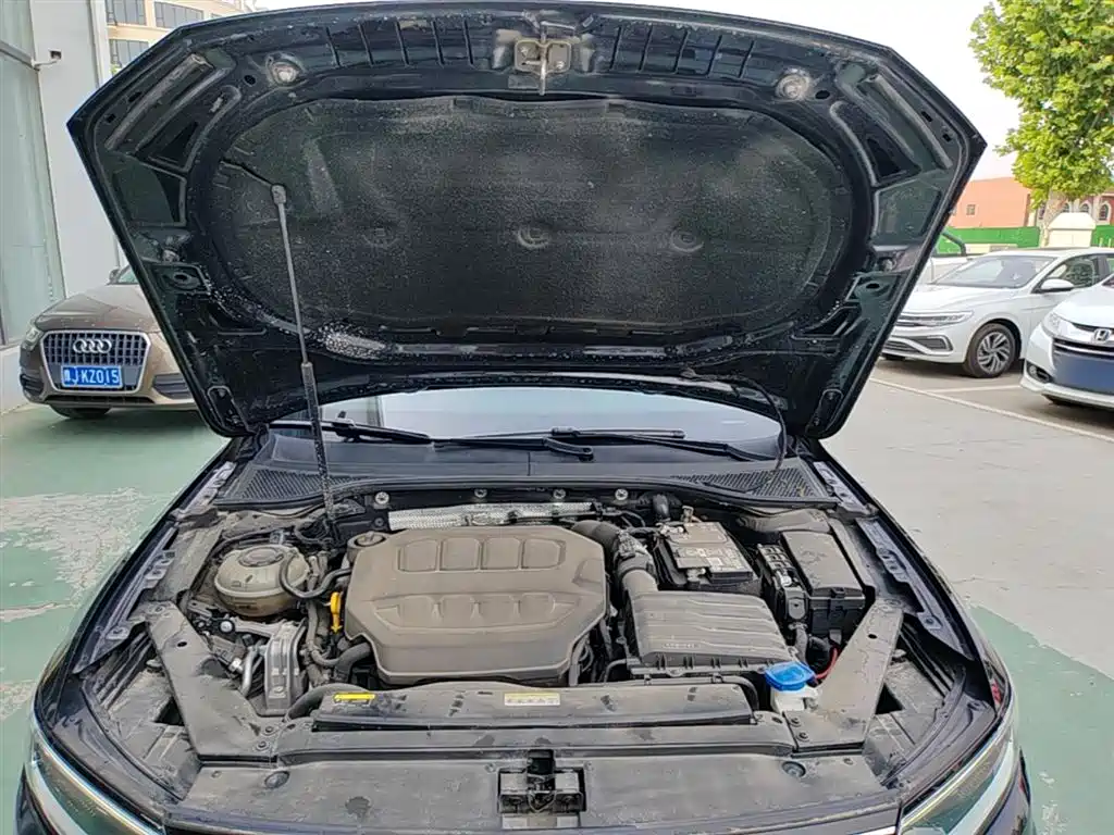 Volkswagen Magotan 2023 2 Million Units Anniversary Edition 330TSI DSG Leading Type фото 20
