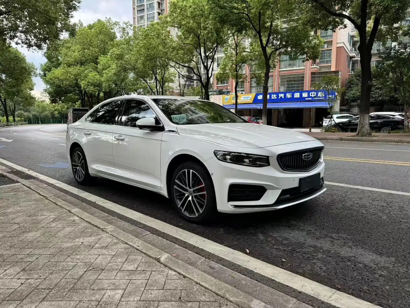 GEELY AUTOMOBILE XINGRUI