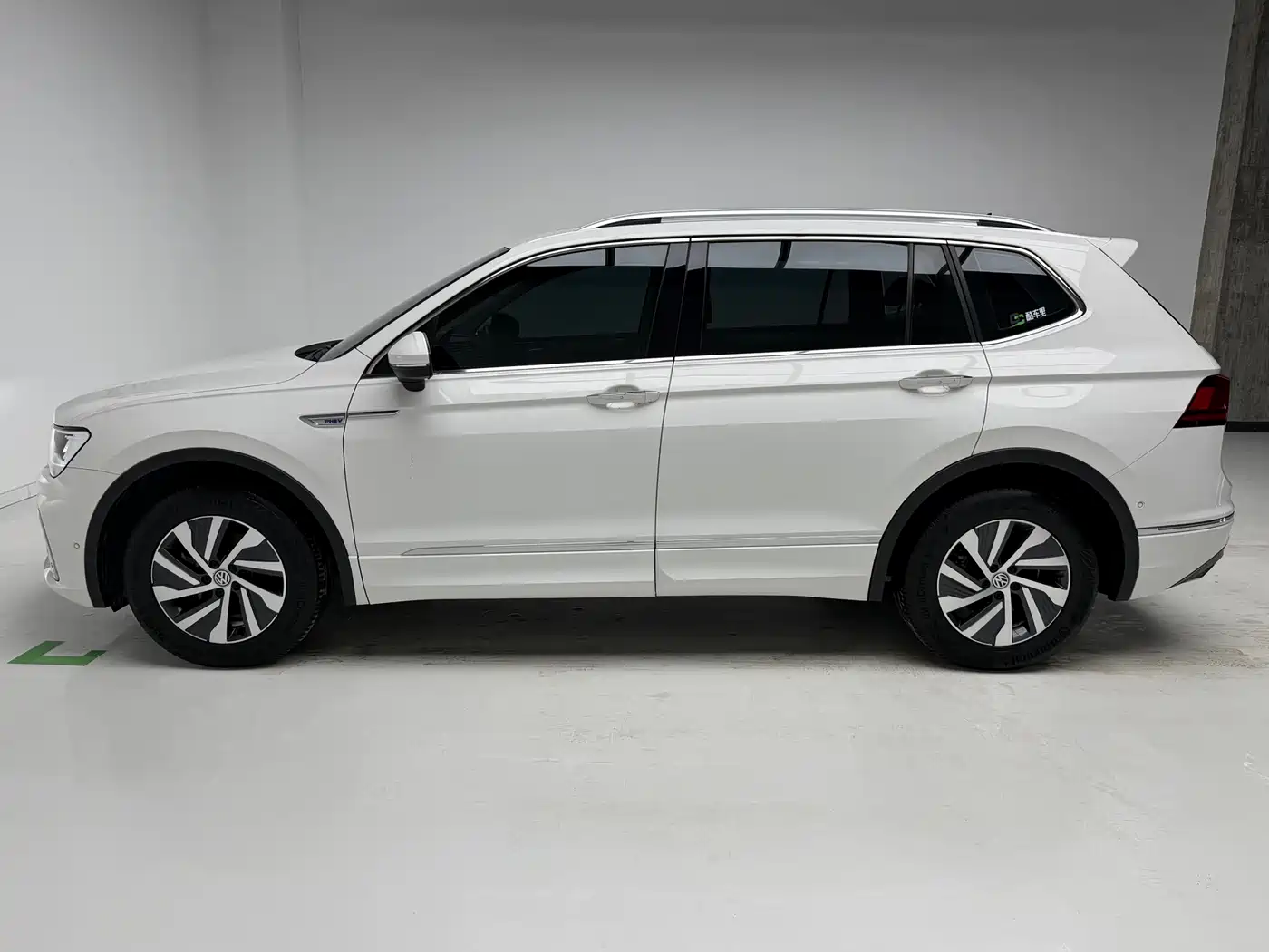 VOLKSWAGEN TIGUAN L NEW ENERGY
