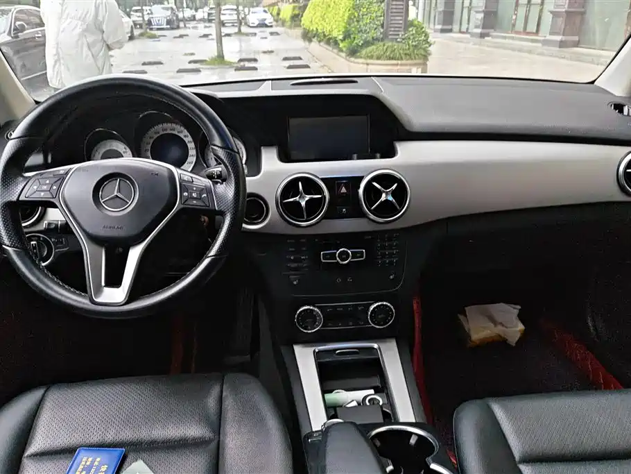 Mercedes-Benz GLK-Class 2013 Facelift GLK 300 4MATIC Fashion фото 12