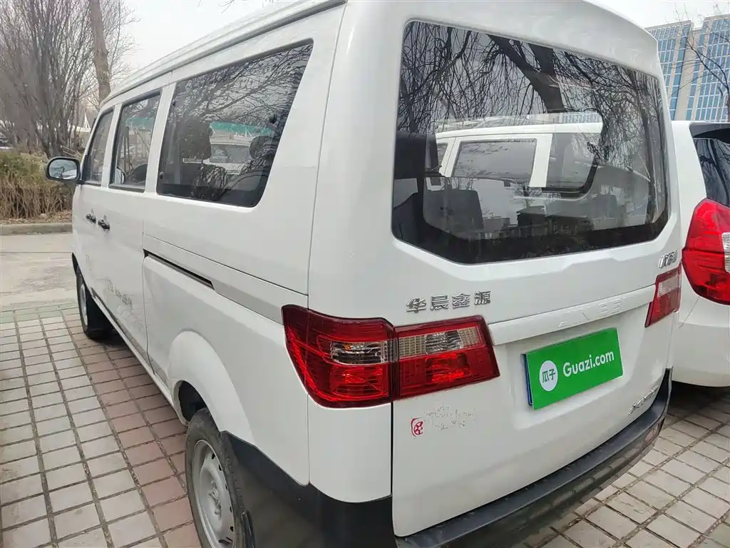 Jinbei Little Sea Lion X30 2024 2023 1.5L Super Comfort Bus 5/6/7 Seats Non-AC SWC15M