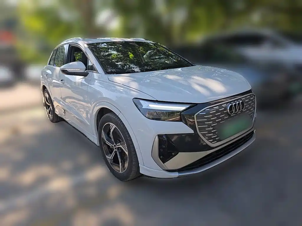 Фото 6 - Audi Q4 e-tron