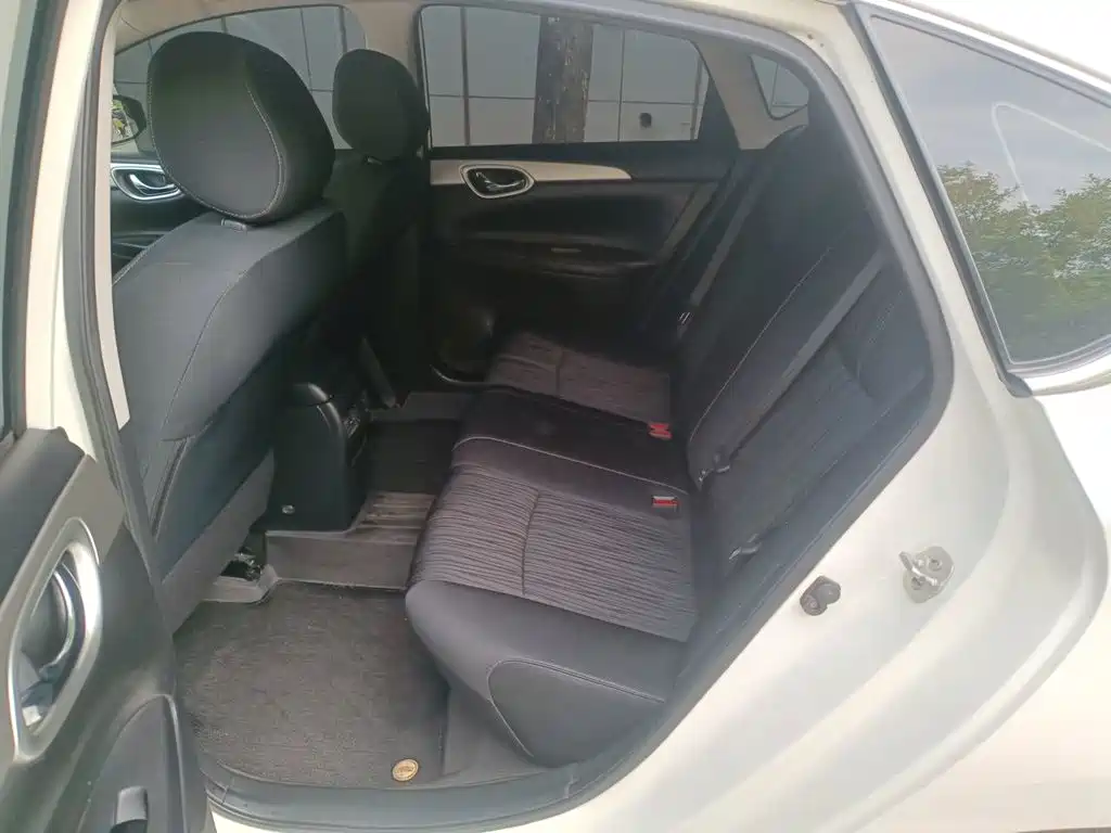 Nissan SYLPHY, миниатюра 15