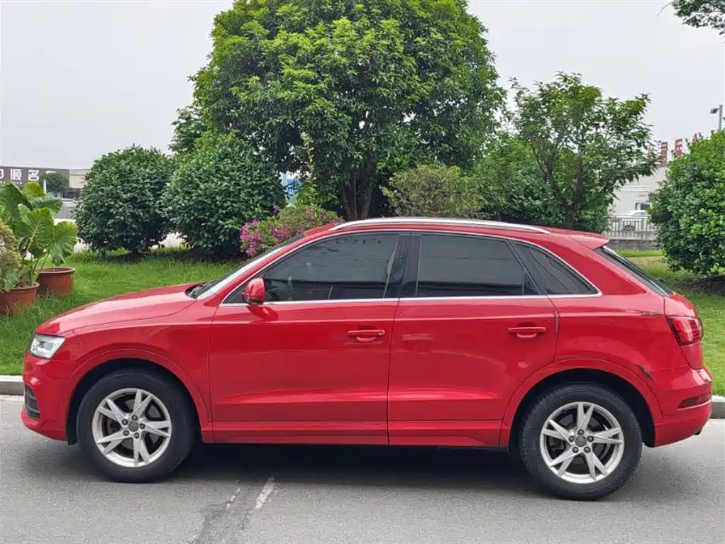 Audi Q3 2018 30th Anniversary Edition 30 TFSI Fashion фото 3