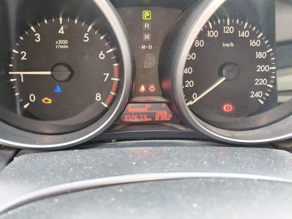 Mazda Mazda5 2014 2013 2.0L Automatic Luxury