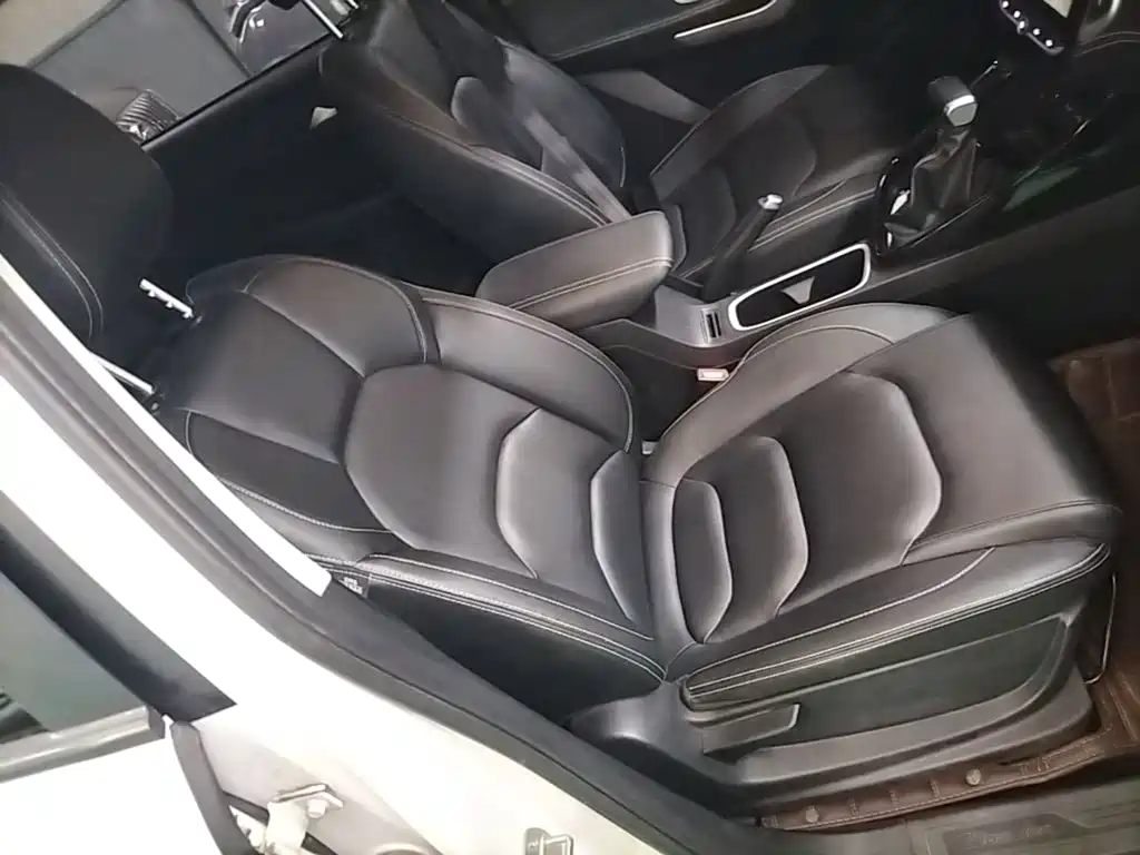 Baojun 530 2019 2020 1.5T CVT Luxury Connect 7-seater