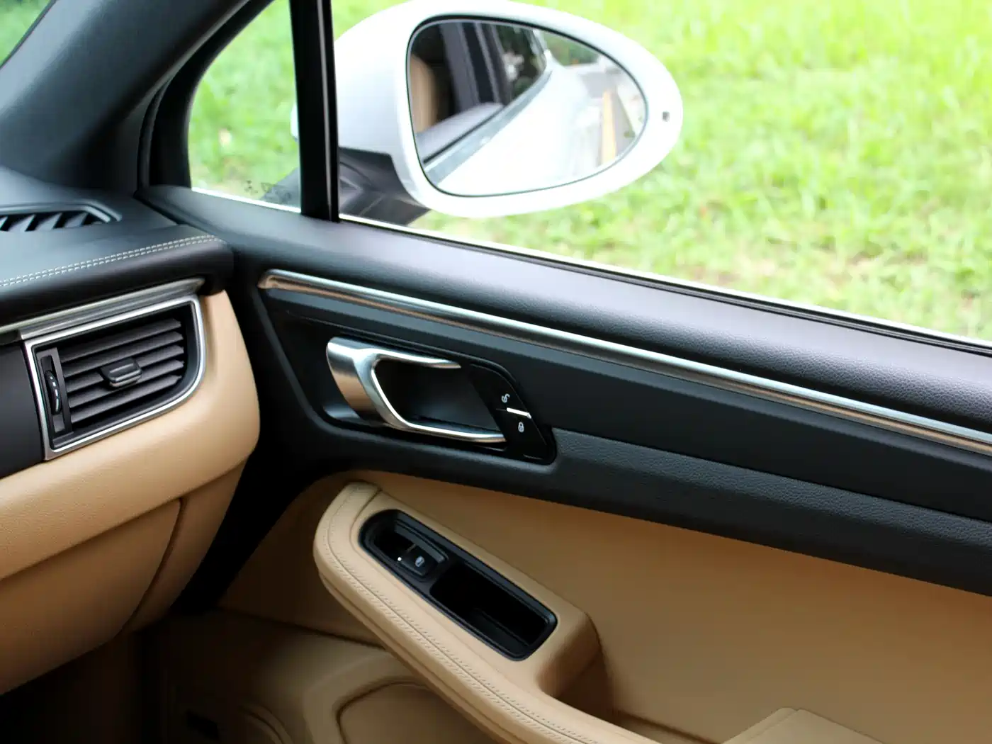 Porsche Macan 2017 Macan 2.0T фото 16