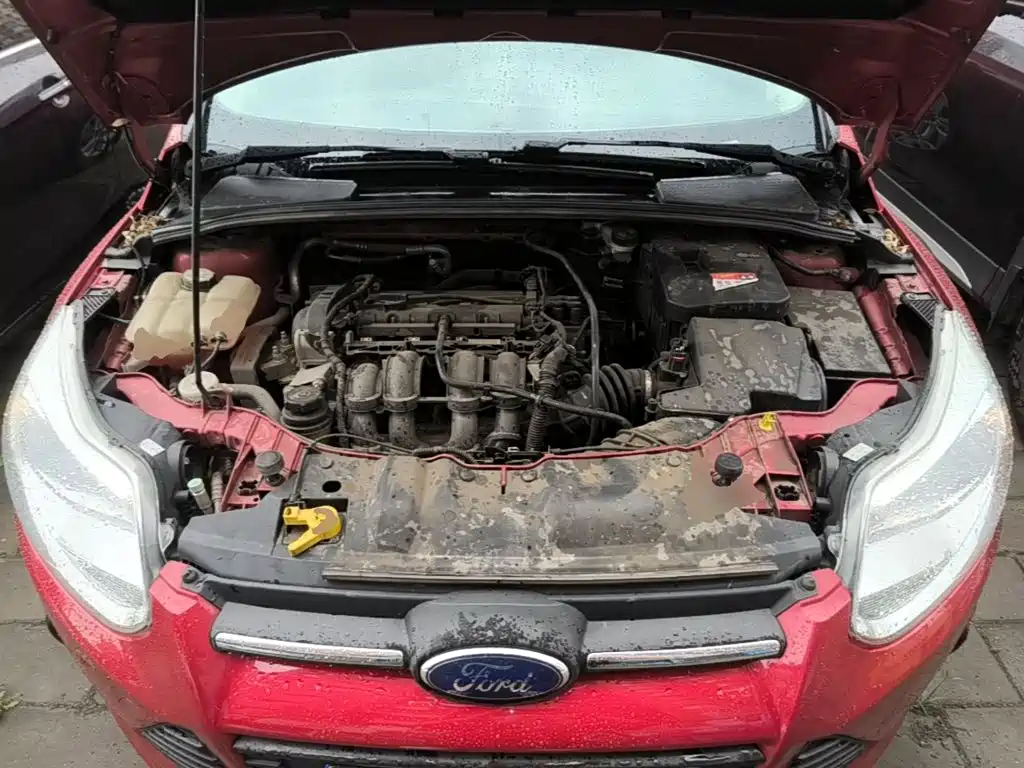Фото 20 - Ford Focus