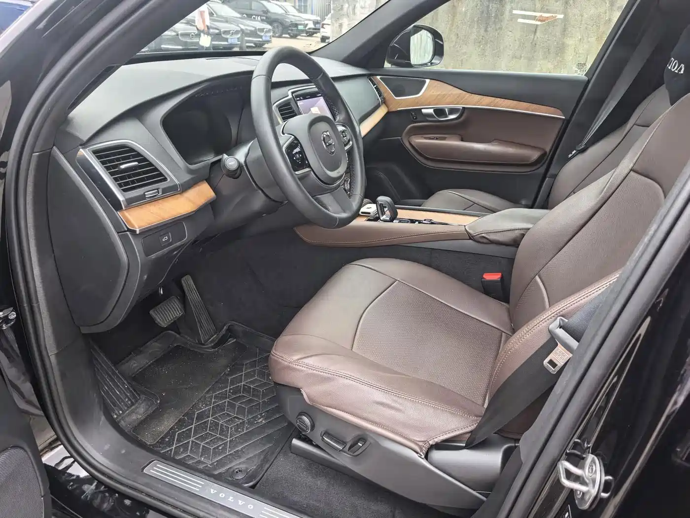 Volvo XC90 2024 2024 B5 Smart Luxury 5-Seater