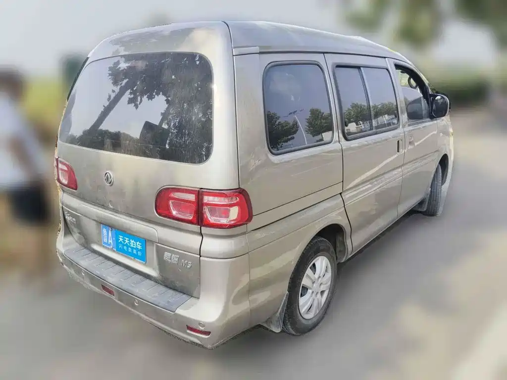Фото 2 - Dongfeng Fengxing Lingzhi