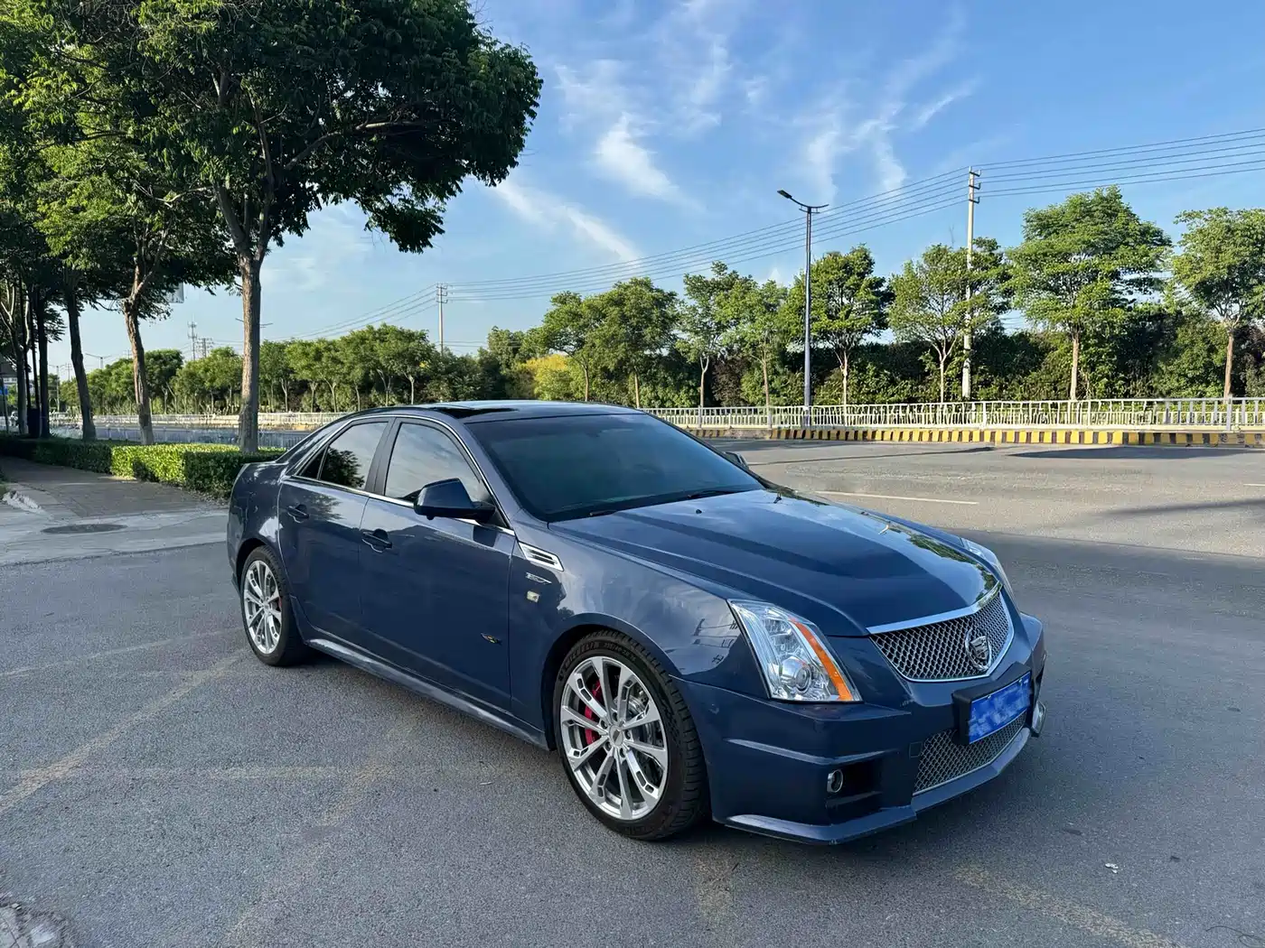 Cadillac CTS (Import) 2009 Model 6.2L CTS-V фото 7