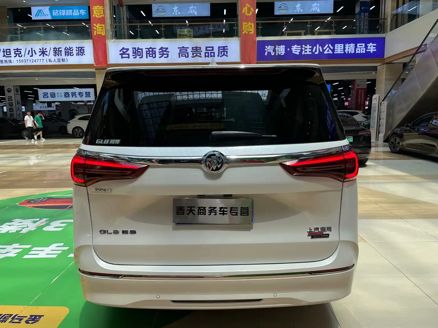 Buick GL8 2021 ES Landlord 653T Premium фото 6