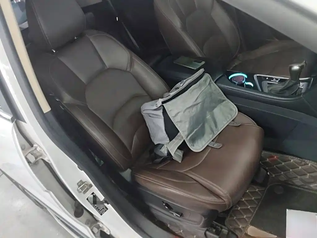 Baojun 560 2017 2017 1.5T DCT Flagship Model