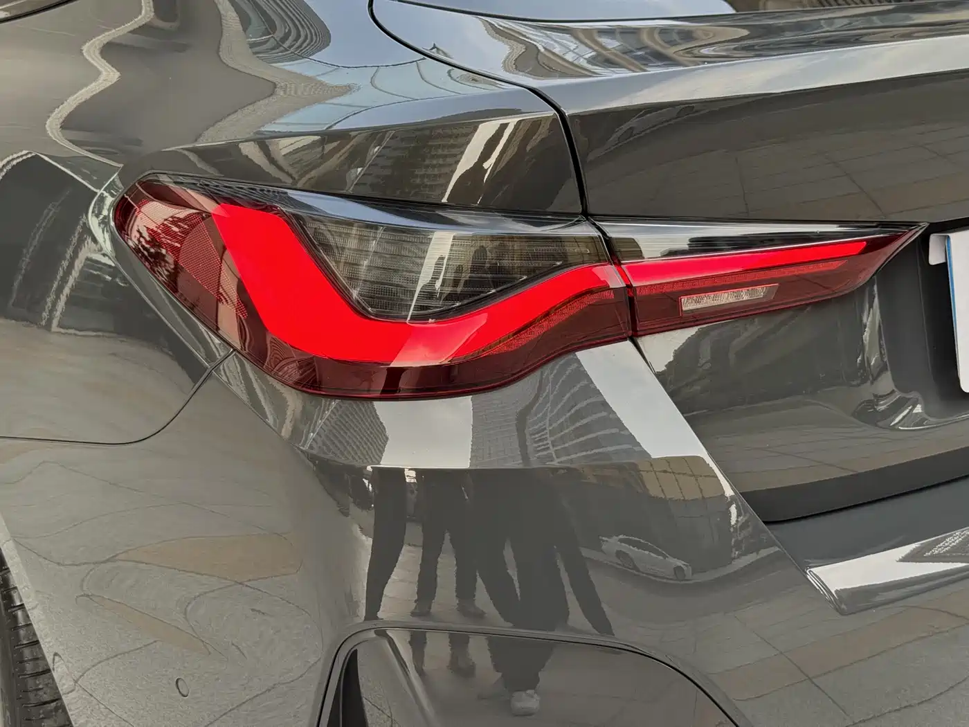 BMW 4 Series 2023 425i Gran Coupe M Sport Shadowline Package фото 12