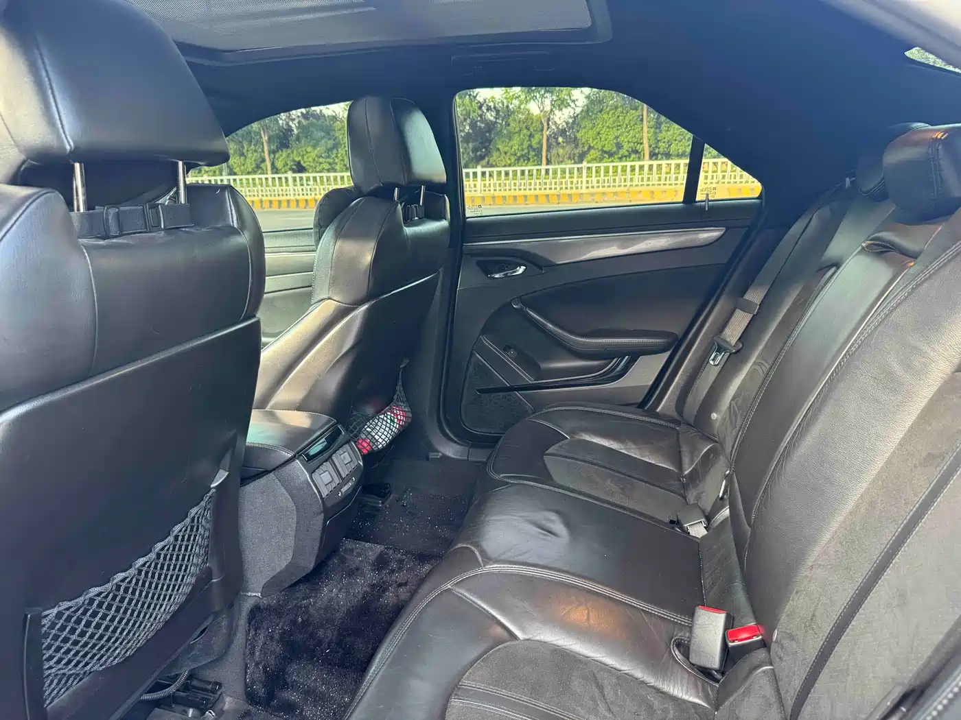 Cadillac CTS (Import) 2009 Model 6.2L CTS-V фото 15