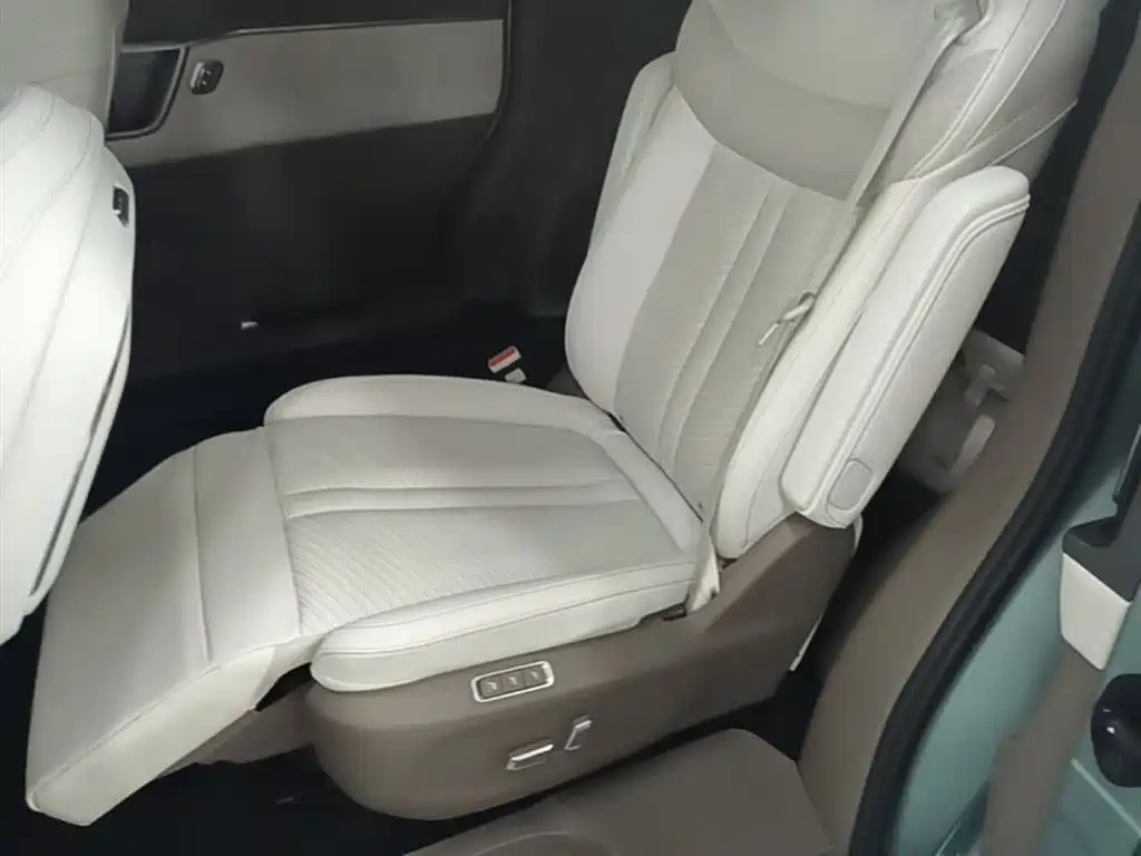 SAIC Maxus Dajia 7 2024 Model 605km Alpine Extended Range 6-Seater фото 17