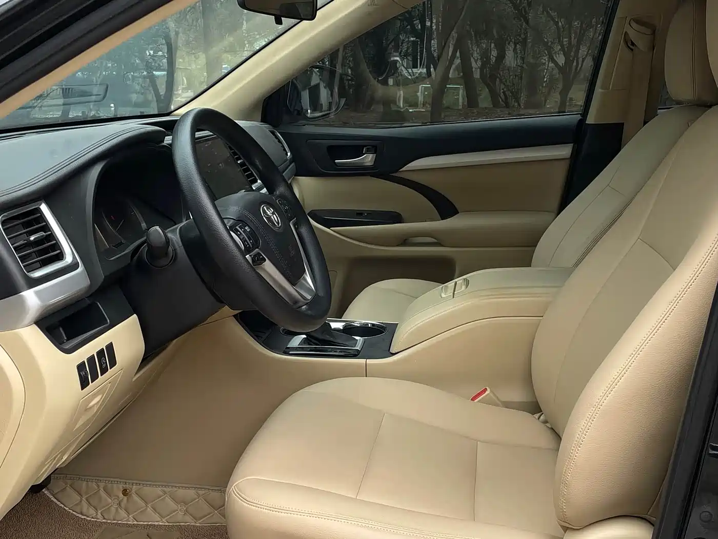 Toyota Highlander 2021 2.0T FWD Elite 5-Seater фото 4