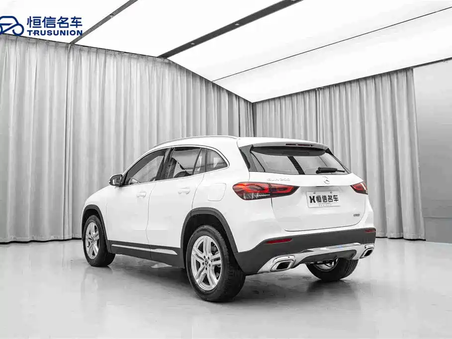 Mercedes-Benz GLA 2023 2023 GLA 200