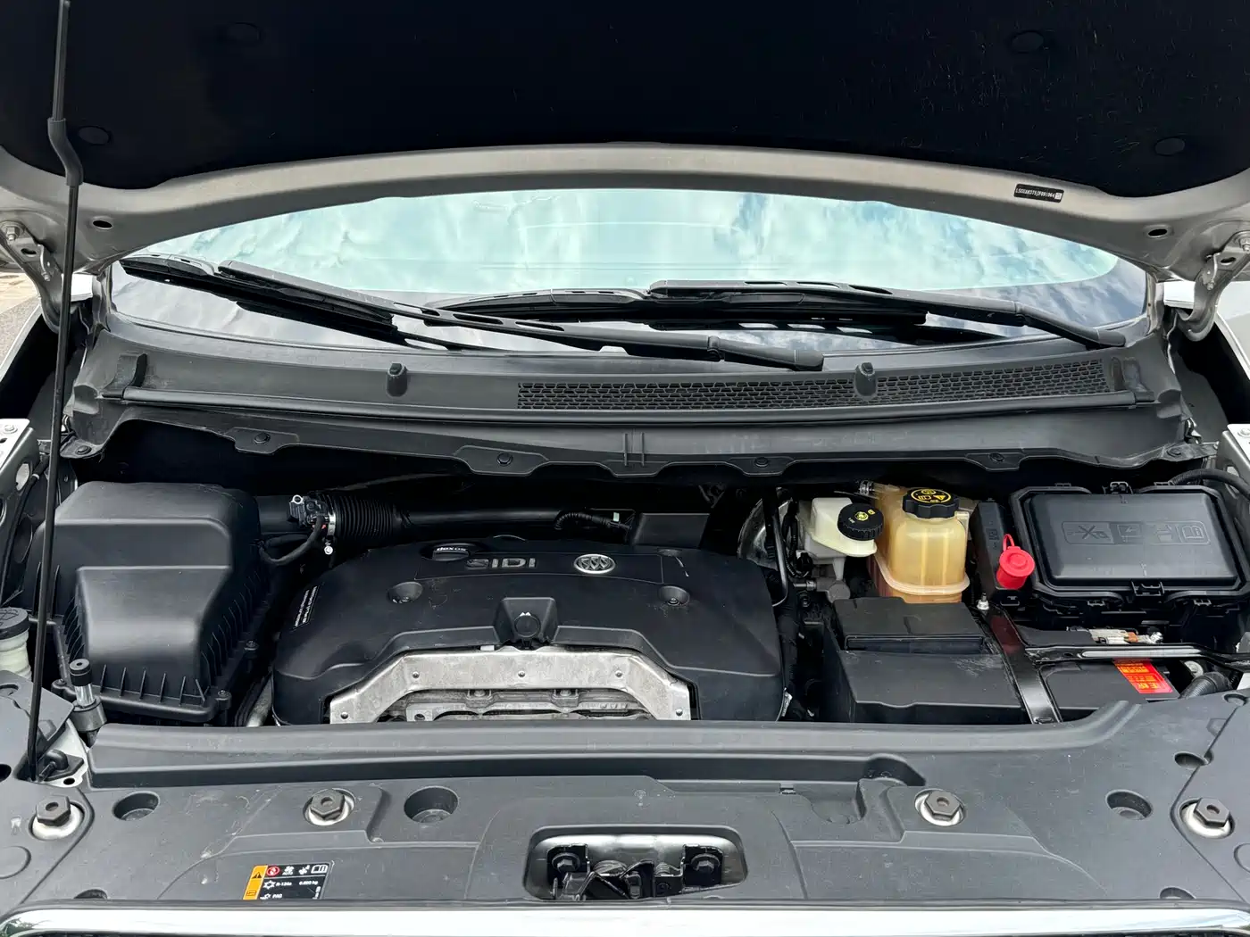 Buick GL8 2017 25S Premium Model China V фото 14