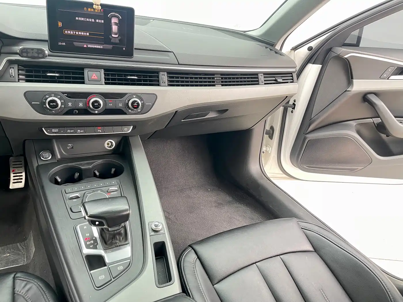 Audi A4L 2018 30th Anniversary 40 TFSI Progressive фото 9