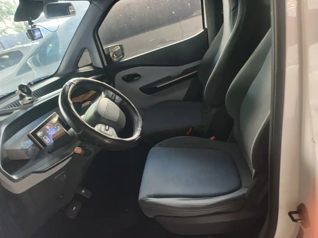 Baojun E200 2020 2020 305KM Smart Edition