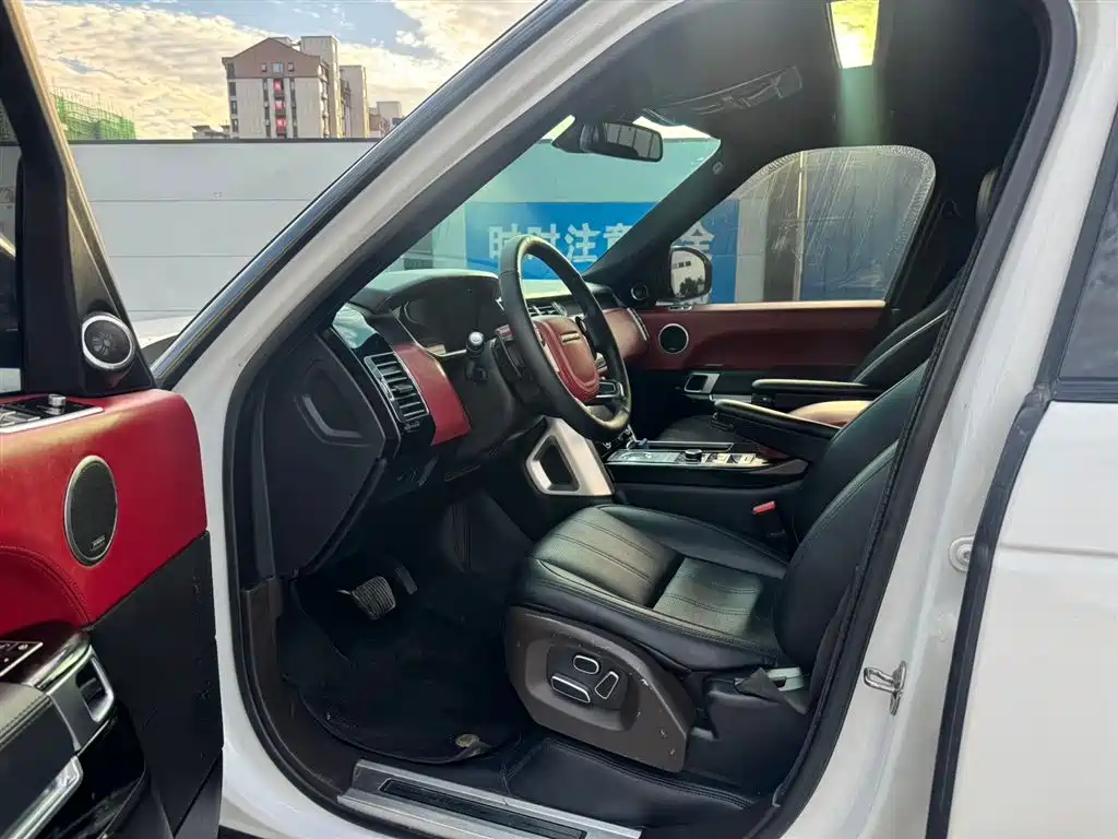 Land Rover Range Rover 2014 3.0 SC V6 Vogue фото 4