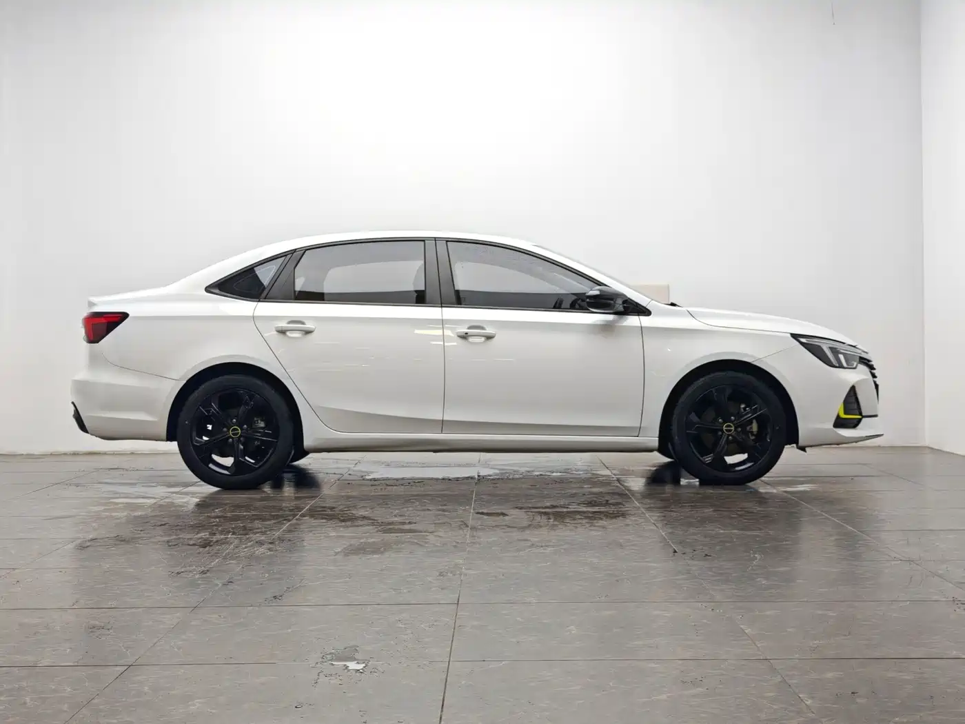 Roewe i6 MAX 2022 2020 300TGI Auto Cool Edition