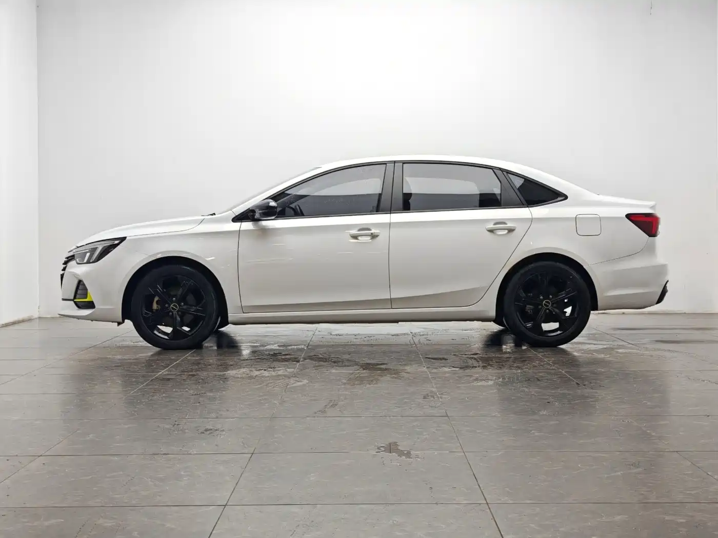 Roewe i6 MAX 2022 2020 300TGI Auto Cool Edition