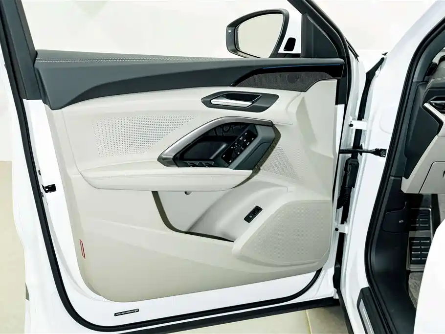 Audi Q5L 2026 2026 Model Base Version