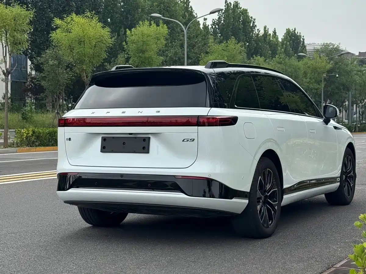 Фото 6 - XPeng G9