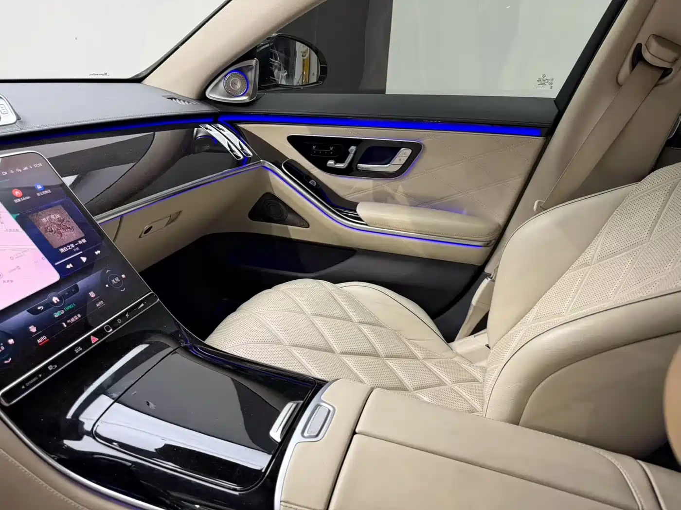 Mercedes-Benz Maybach S-Class 2022 S 480 4MATIC Intelligent Premium Special Edition фото 8