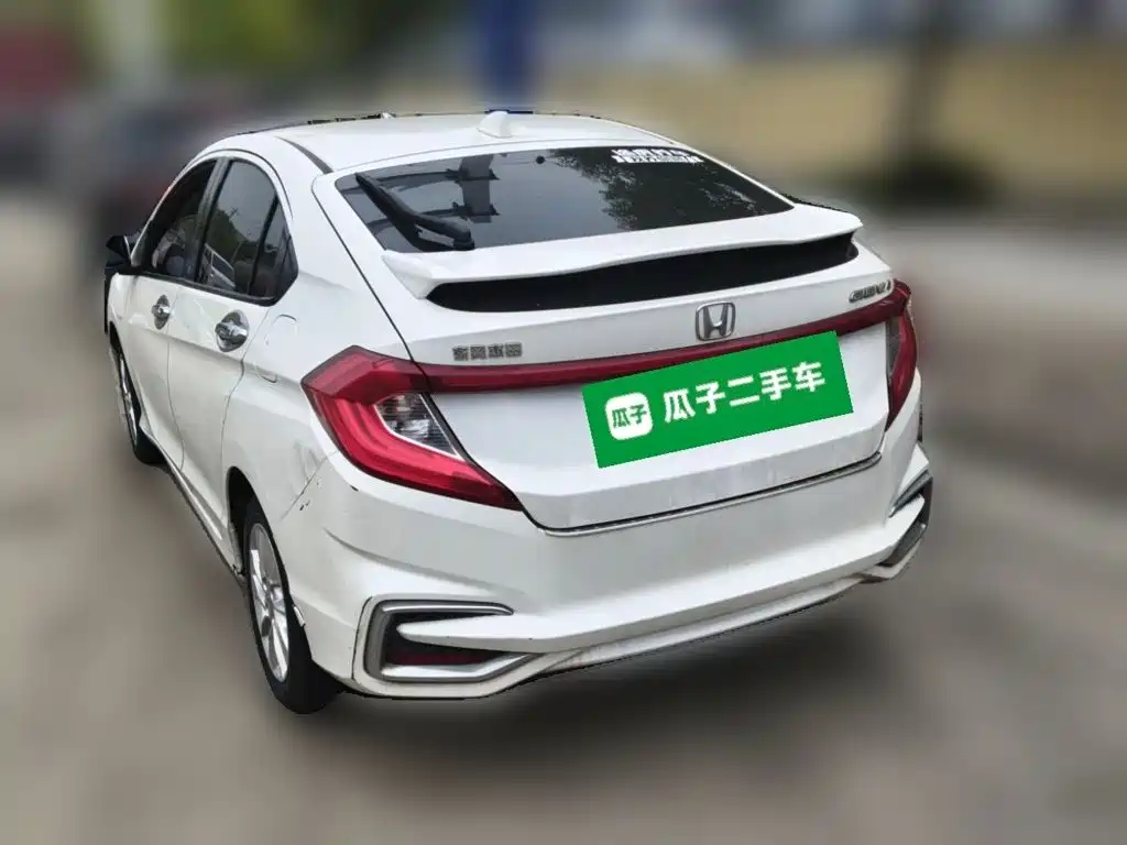 Honda Gienia 2017 2017 1.5L CVT Classic Edition