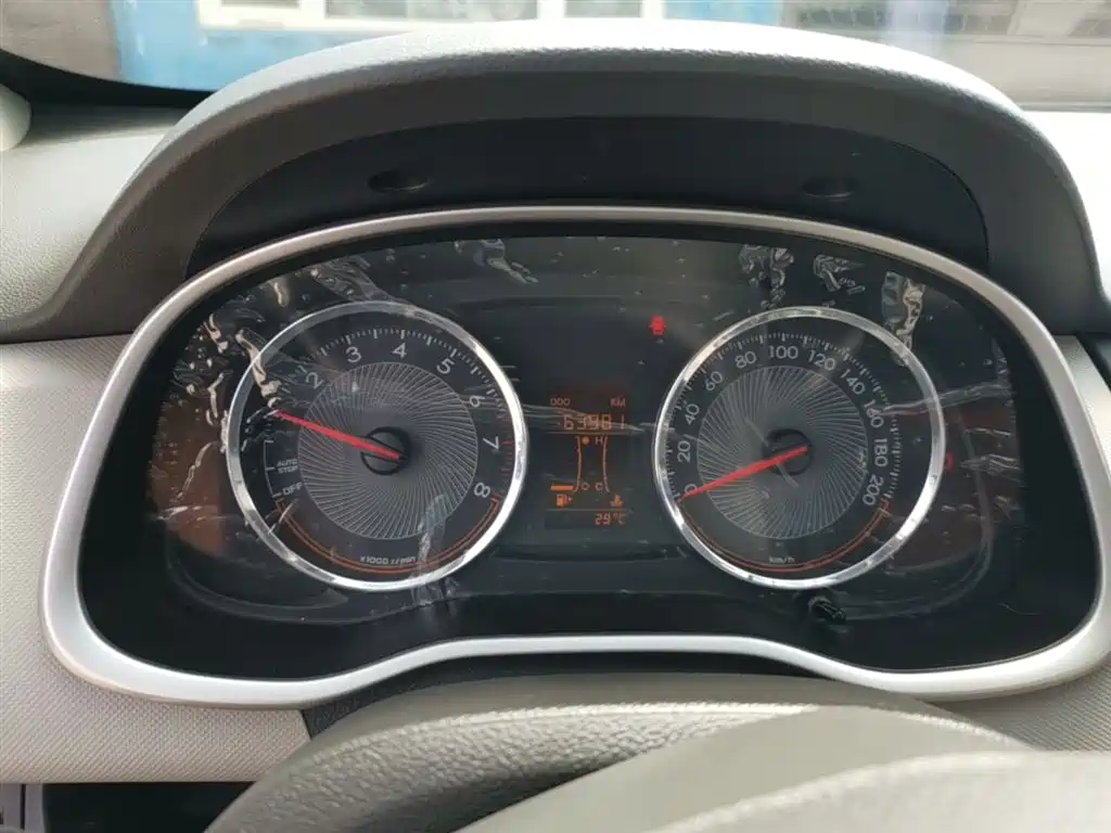 Chevrolet Sail 2018 Sail 3 1.5L Manual Ideal Sunroof фото 12