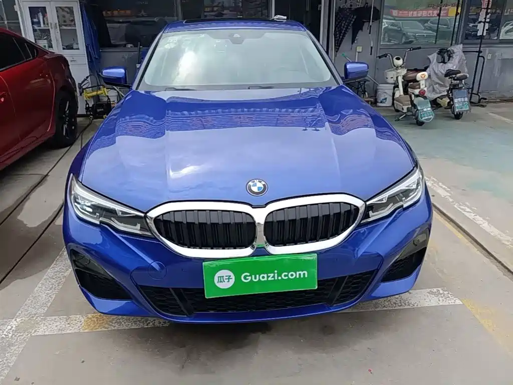 BMW 3-SERIES