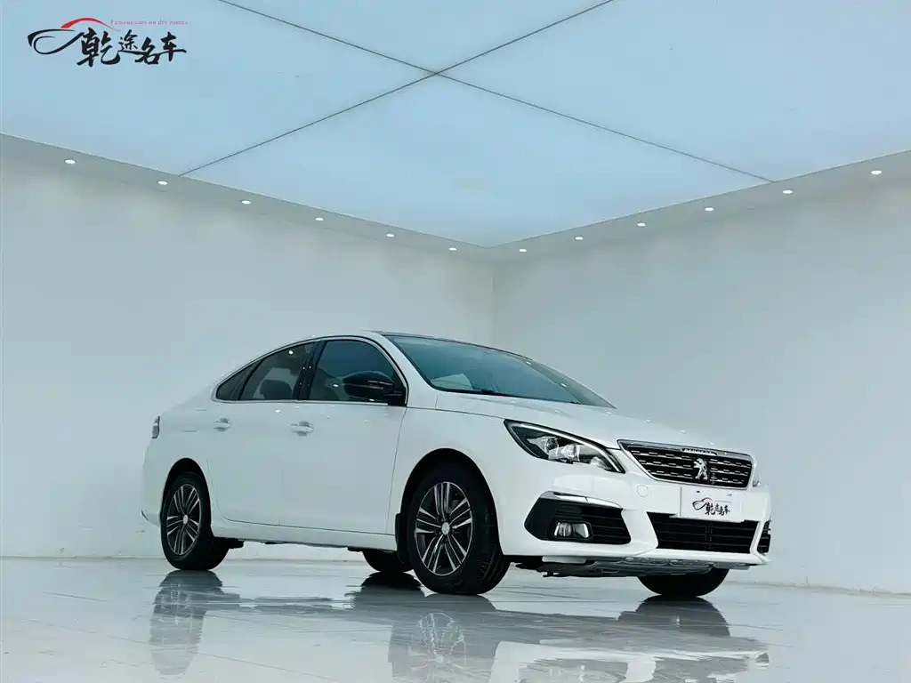Peugeot 308 2016 230THP Automatic Luxury фото 3