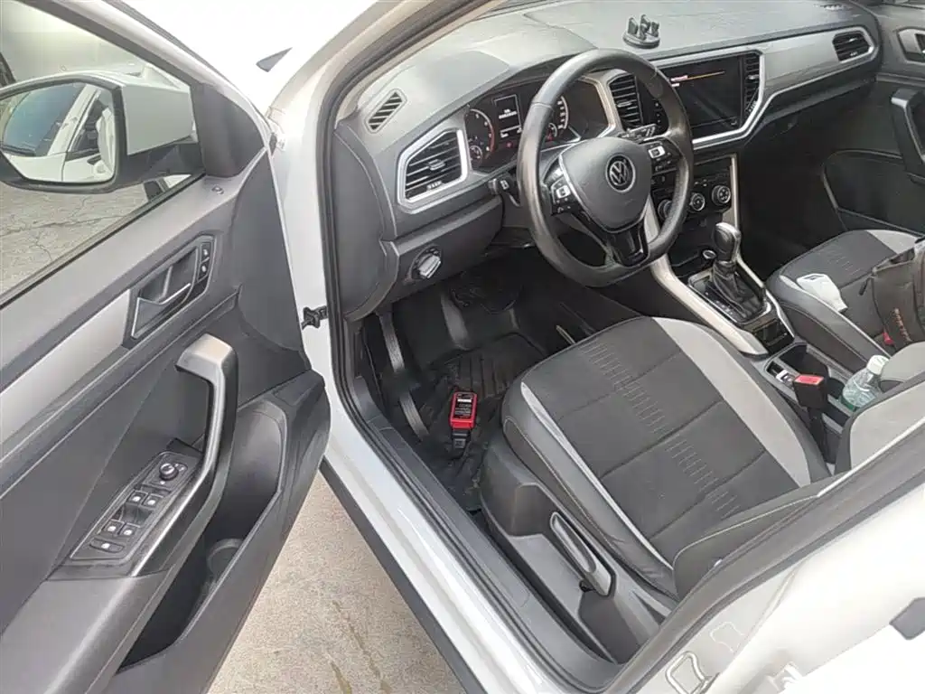 Volkswagen T-ROC 2021 Facelift 280TSI DSG 2WD Elite Smart Connect Edition фото 16
